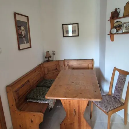 Toparti Kertes Vendeghaz بيت للعطل *
